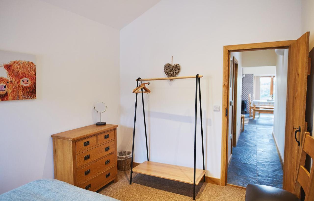 The Old Dairy - Boutique Countryside Cottage At Harrys Cottages Pen-y-Clawdd Luaran gambar